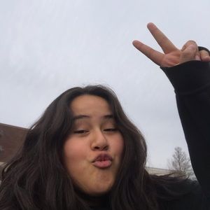 Meet your Posher, Brissa